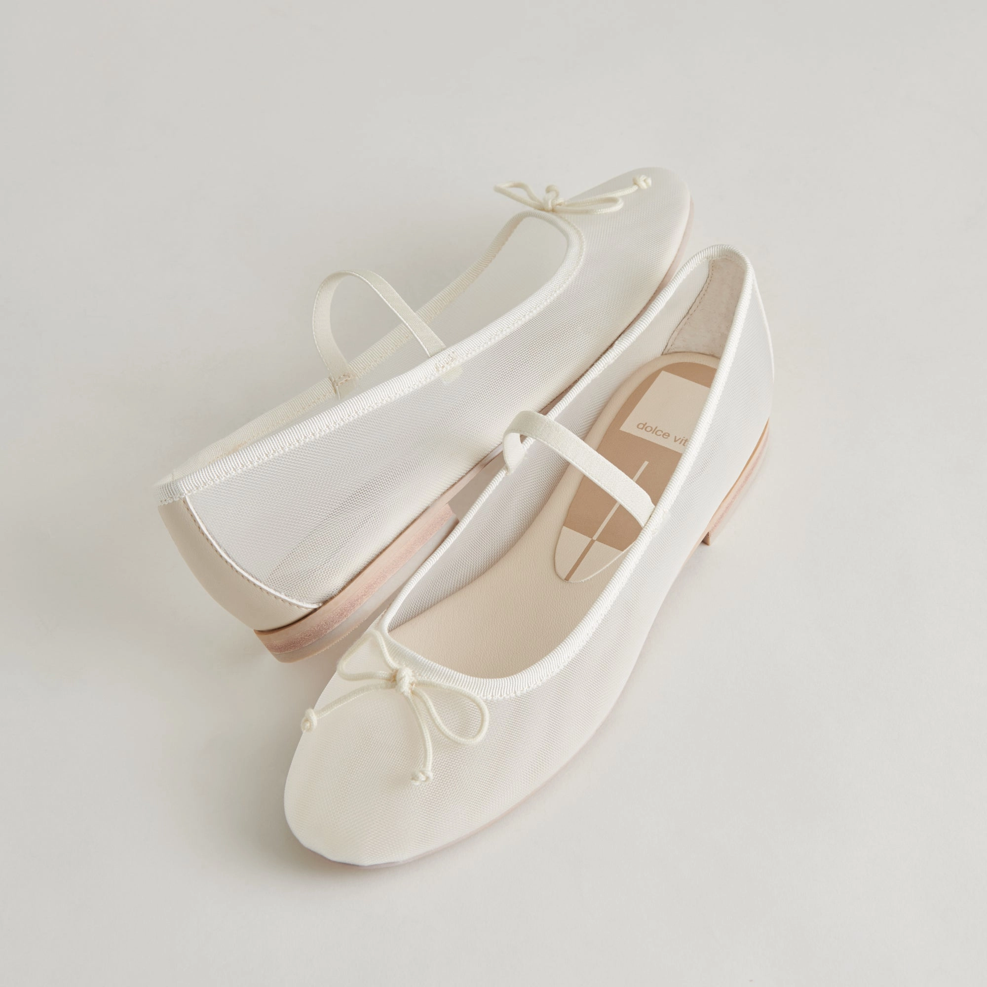 CADEL BALLET FLATS IVORY MESH