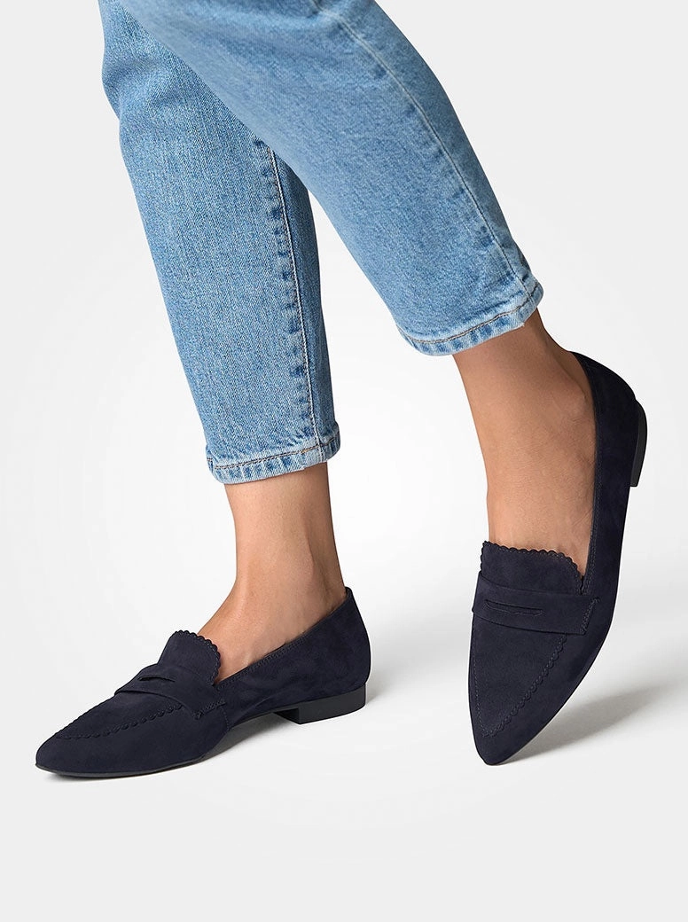 Cortina navy suede