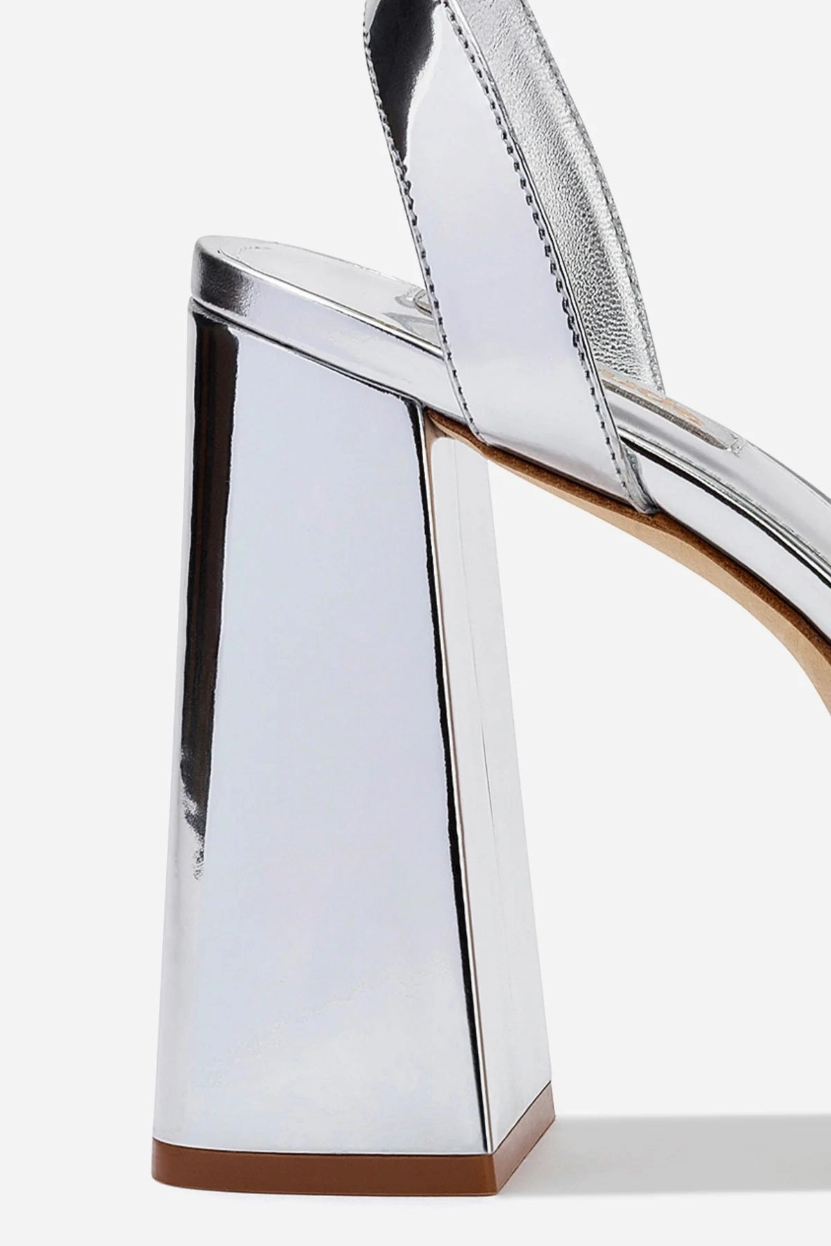 Dolly Sandal In Silver Specchio