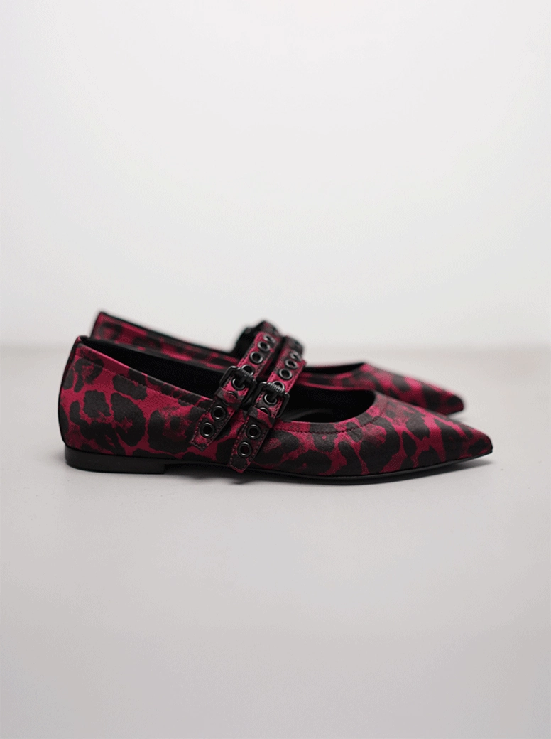 Gianna red / black leopard