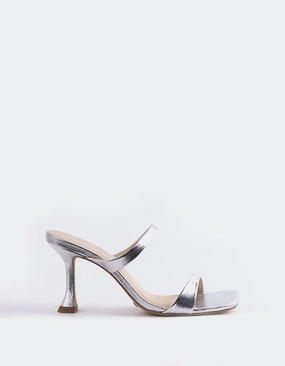 Jandira Silver Leather