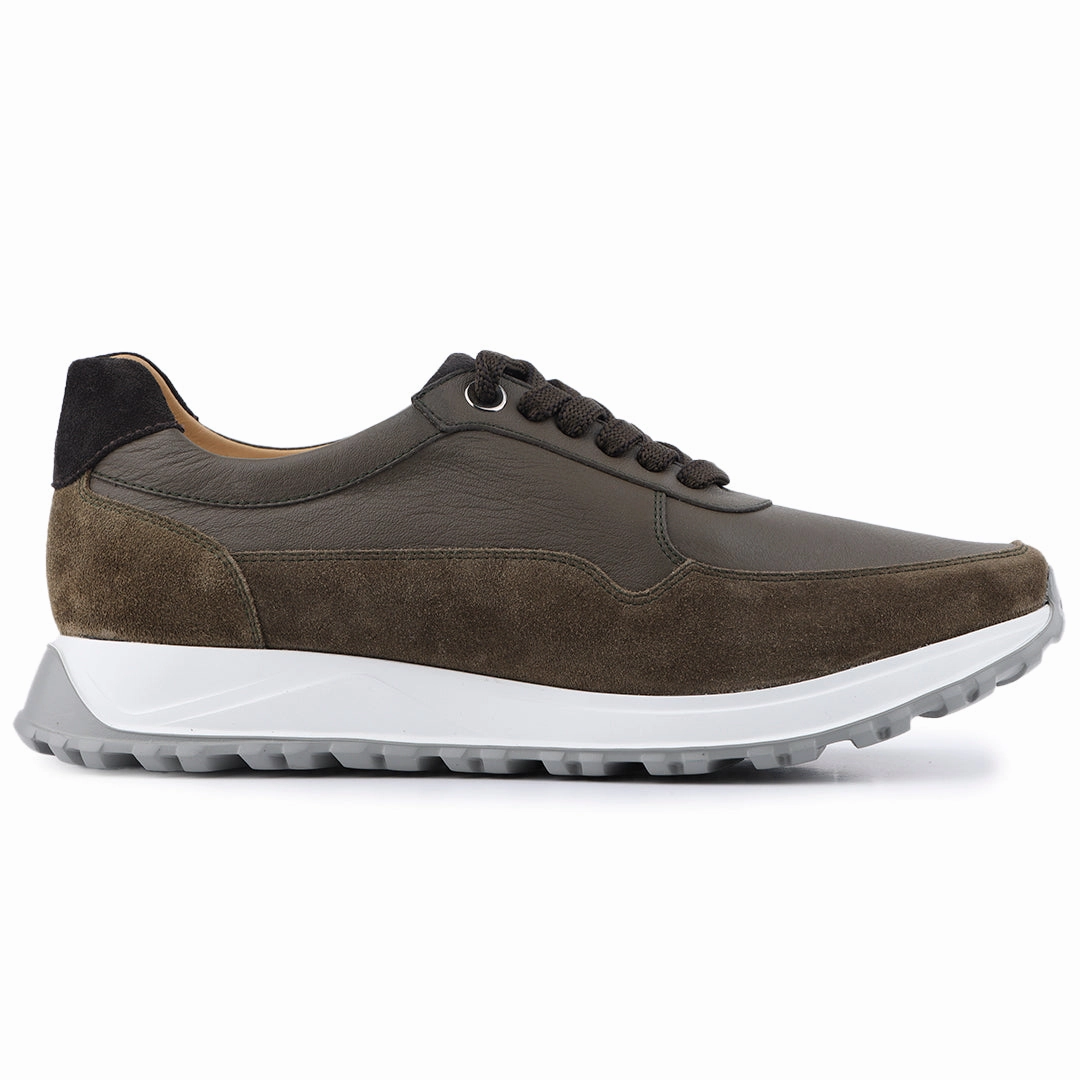 Men´s green suede casual sneakers