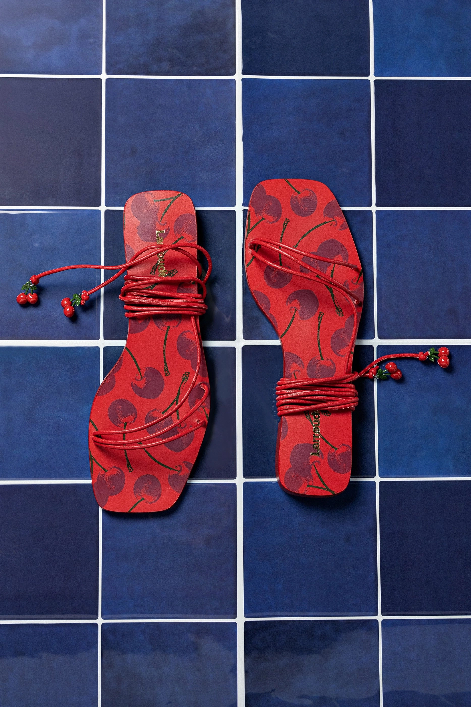 Nadia Flat Sandal In Scarlet Leather