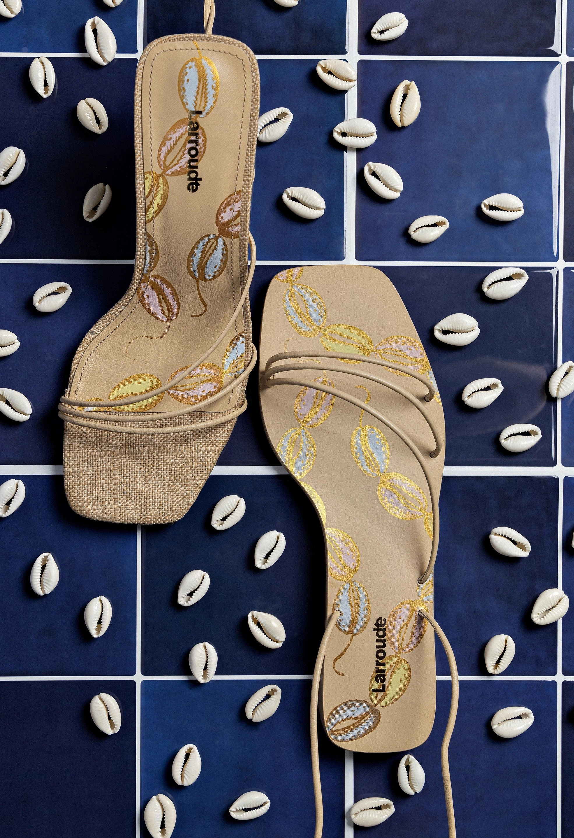 Nadia Sandal In Beige Leather