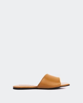 Proseco Tan Leather