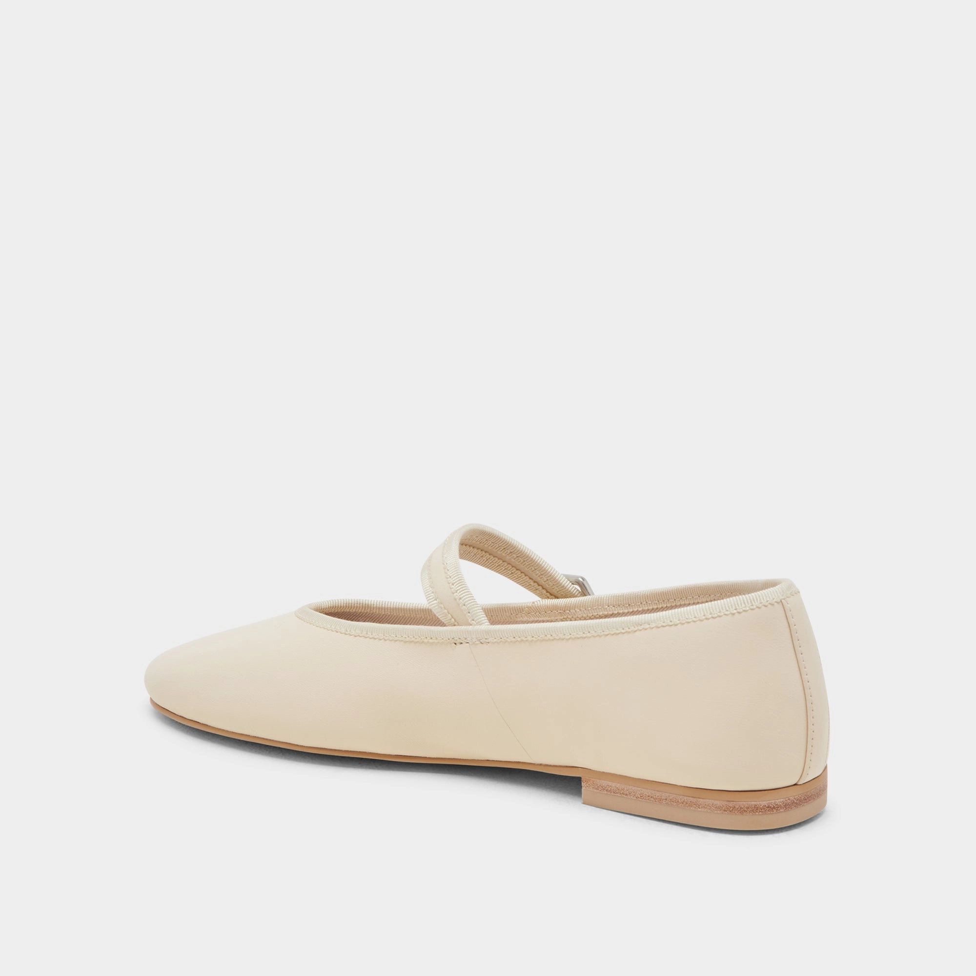 ROSLYN BALLET FLATS CREME LEATHER