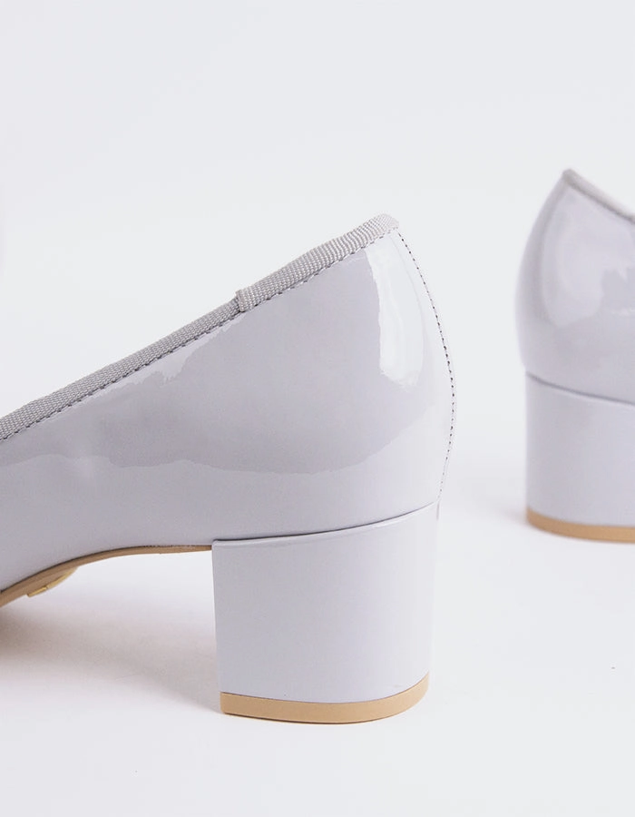 Ruslan Lt. Grey Patent