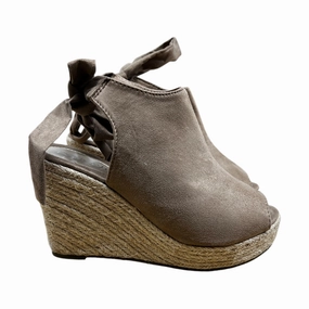 Sandals Heels Wedge By Refresh In Taupe, Size:7