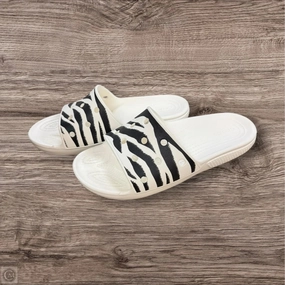 Sandals Sport By Crocs In Black & White, Size: 9