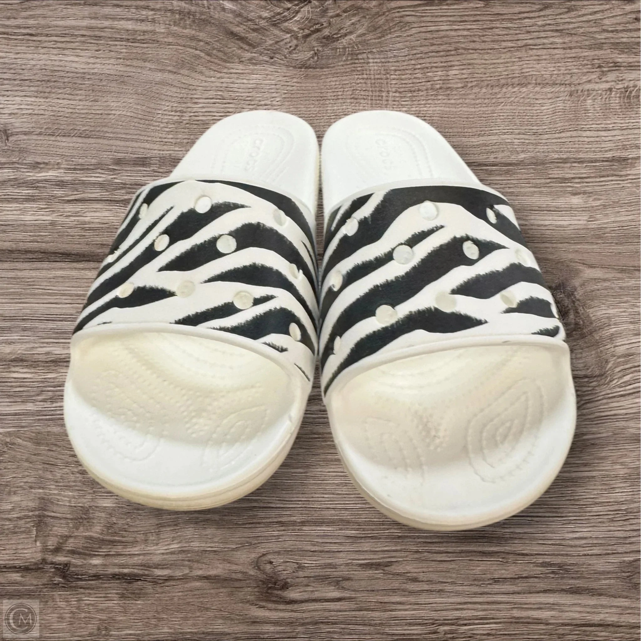 Sandals Sport By Crocs In Black & White, Size: 9