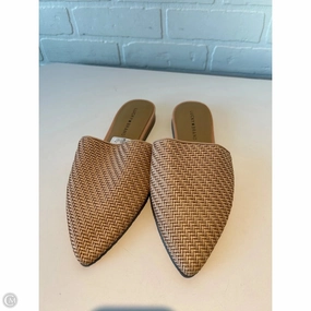Shoes Flats By Hey Dude In Tan, Size: 8
