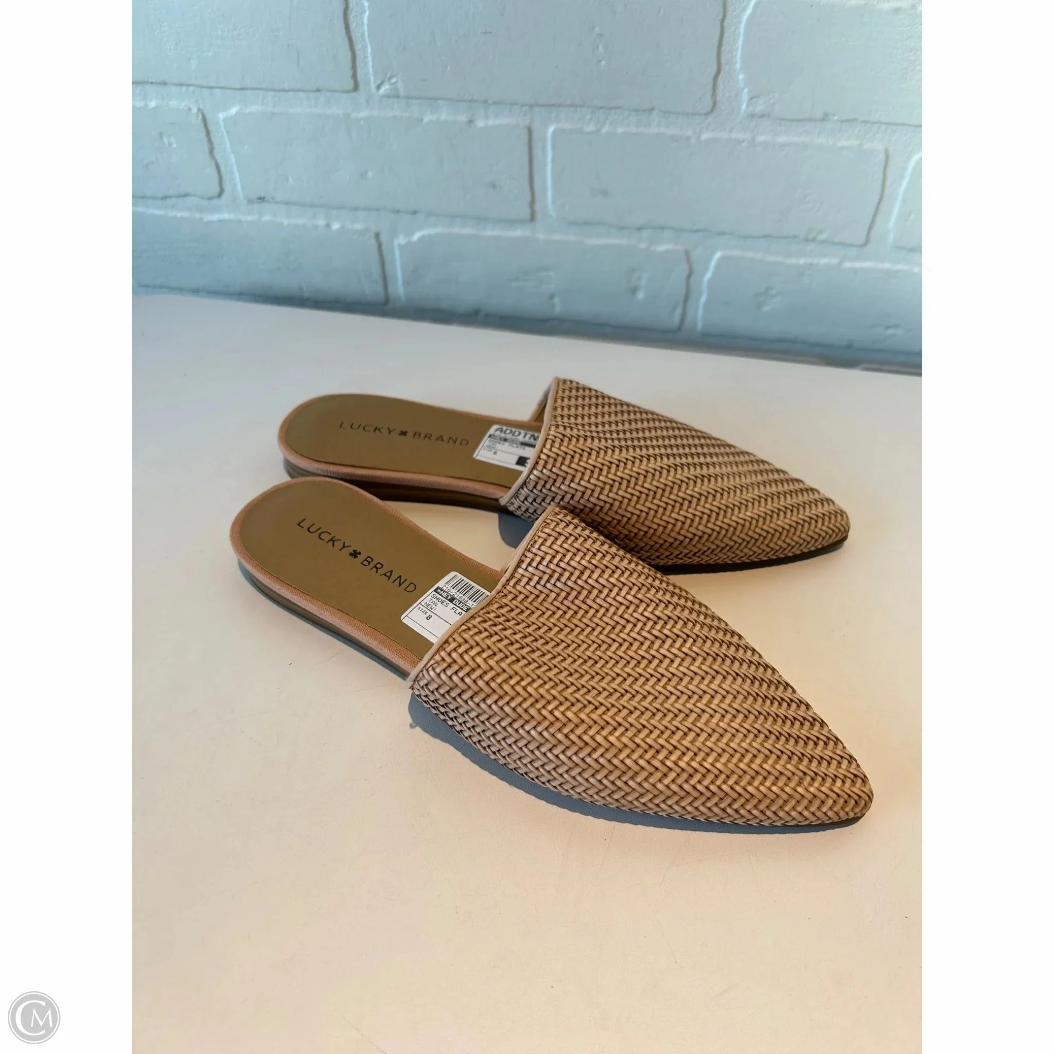 Shoes Flats By Hey Dude In Tan, Size: 8