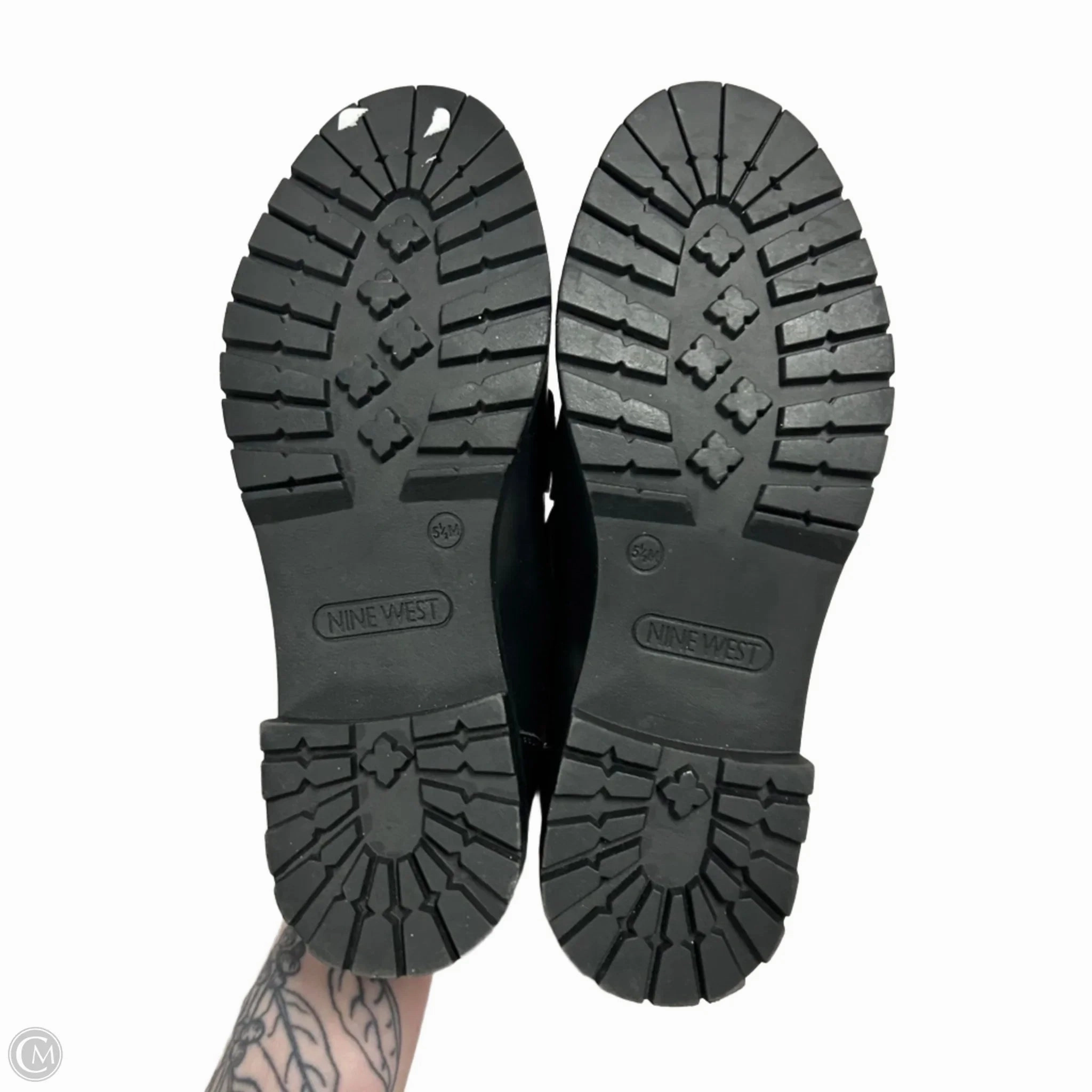 Shoes Flats By Nine West In Black & Silver, Size: 5.5