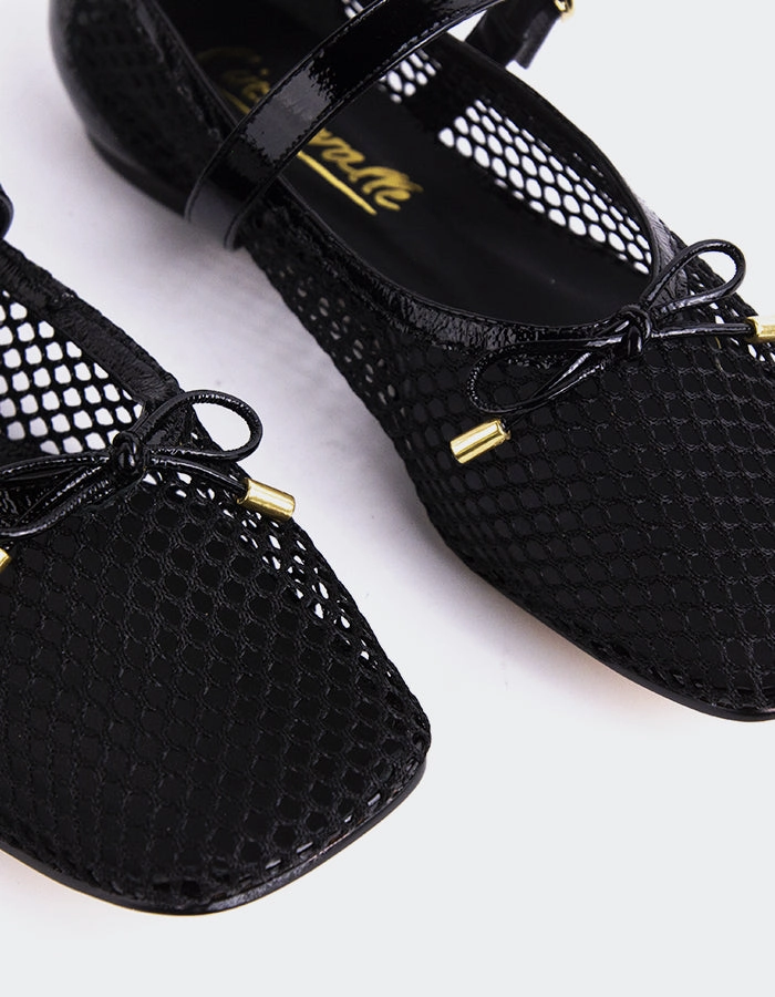 Starflower Black Leather