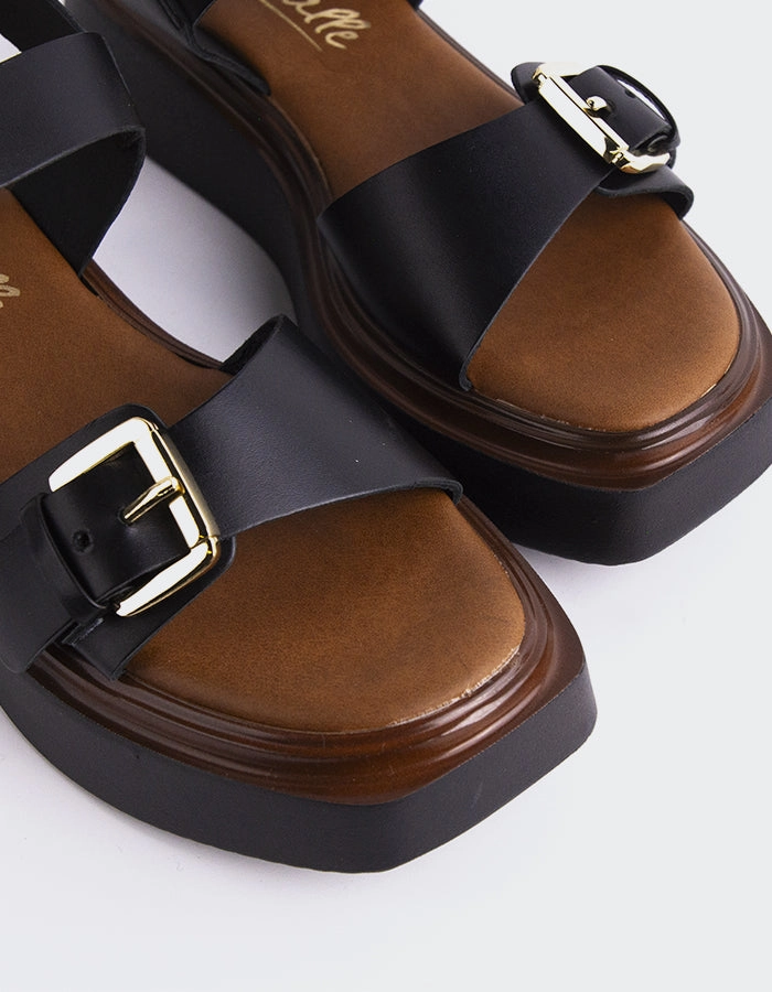 Varvara Black Leather
