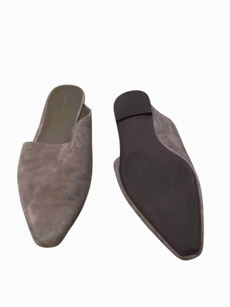 Vince Brown Size 9 Flats